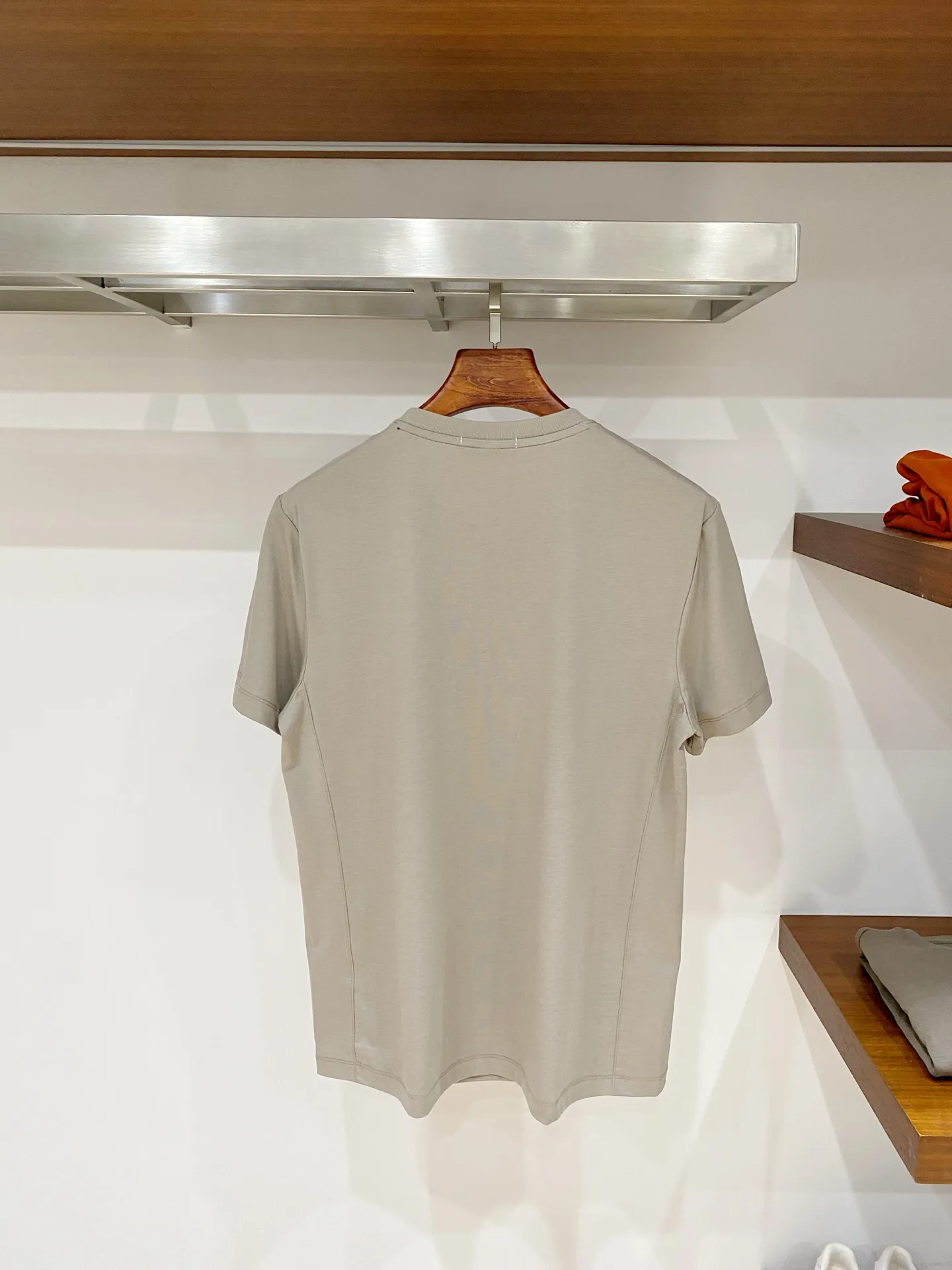 Moncler 26s New Arrival T Premium 190 ， ， ， Breathable， ！ ， ， ，Series ， 5 ， ， 100 ， 1% . Versatile， 。 Breathable， ：White// /Light Green /Khaki / /Black Sizes：M-3XL Size ：178-130 L